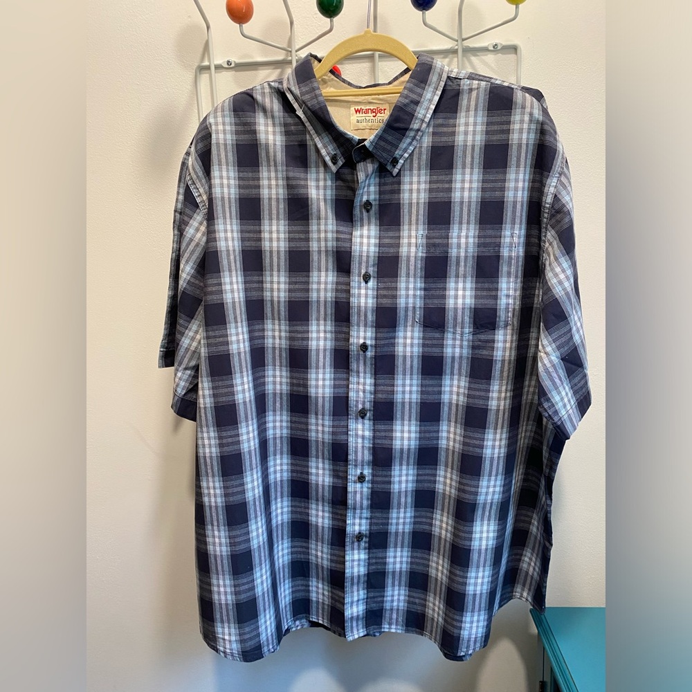 Wrangler Authentic Short-Sleeved Button Up XXL